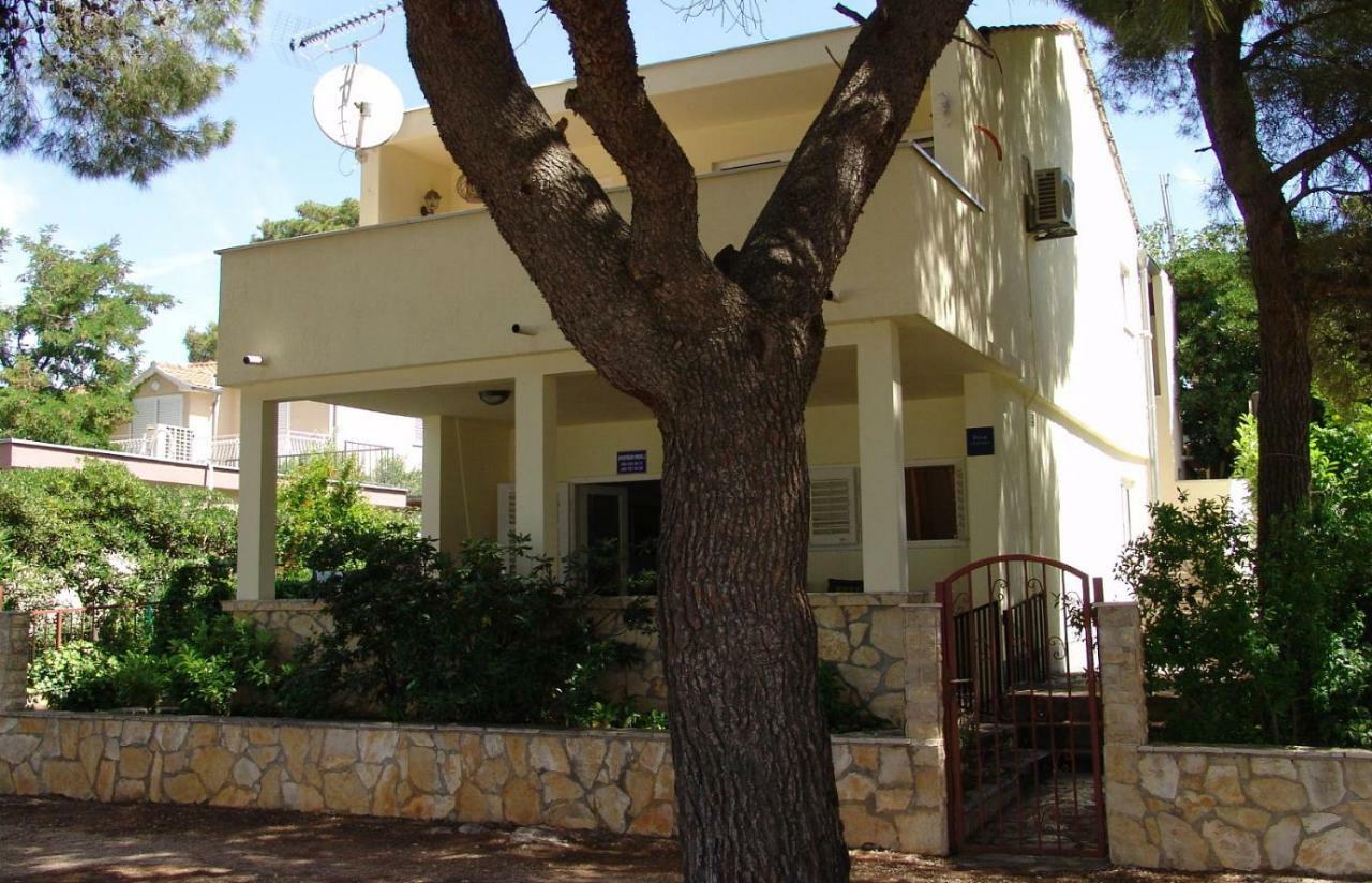 Apartment Mihalj Jadrija Luaran gambar